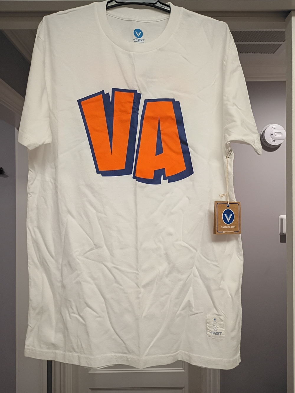 Vast Life Surfing White Short-Sleeve Tee w/ Orange VAST Graphic New Sz Small New